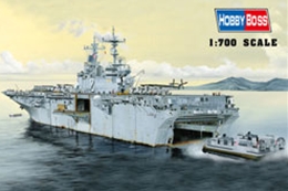 ホビーボス1/700 アメリカ海軍 強襲揚陸艦エセックスLHD-2               
