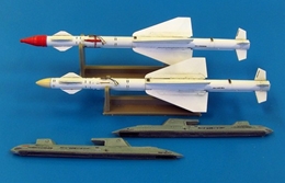 プラスモデル1/48 R-24R(AA-7C)エイベックス 中距離空対空ミサイル       