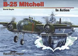 スコードロンイン アクション B-25 ミッチェル ハードカバー               