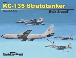 スコードロンウォークアラウンド KC-135 ストラトタンカー ソフトカバー         