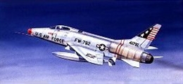 PMモデル1/72 F-100C スーパーセイバー                      